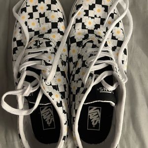 Vans Lace Up Shoes